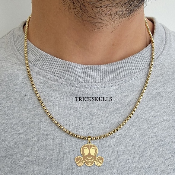 Silver Stainless Gas Mask Respirator Pendant Necklace w 24 in Box Chain New! - Picture 5 of 6